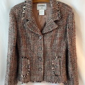 CHANEL multi color tweed blazer